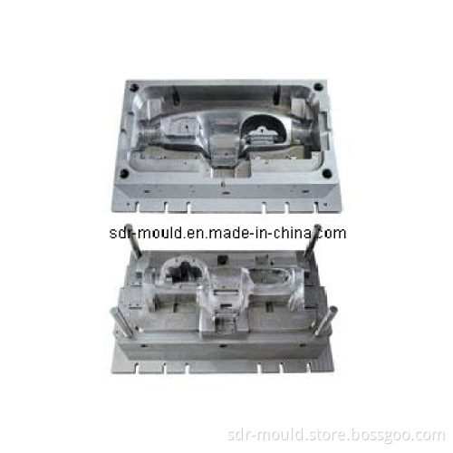 Plastic Injection Mould for Automobile Parts-Tail Lamp Mould